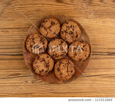 Chocolate chips cookies , American biscuits, cocoa confectionery cake, sweet morsels bakery 121911669