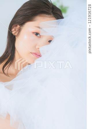 穿裙子的女人 121916728