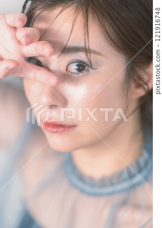 女性的美麗形象 121916748