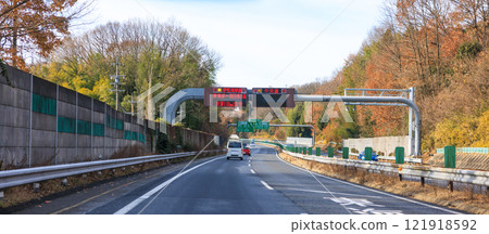 Chuo Expressway: Gifu Prefecture 121918592
