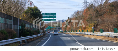 Chuo Expressway: Gifu Prefecture 121918597