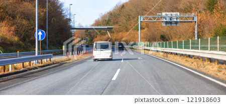 Chuo Expressway: Gifu Prefecture 121918603
