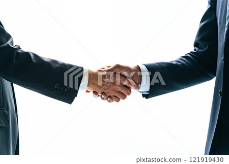 business people shaking hands business people shaking hands 121919430
