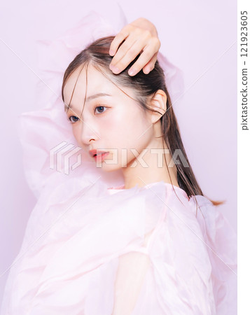 女性美容肖像護膚化妝品 121923605