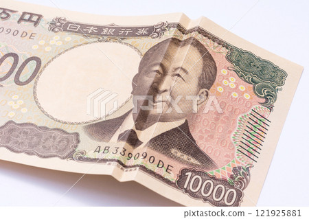 Happy, smiling, and smiling: The new 10,000 yen note Happy, smiling, and smiling: The new 10,000 yen note 121925881