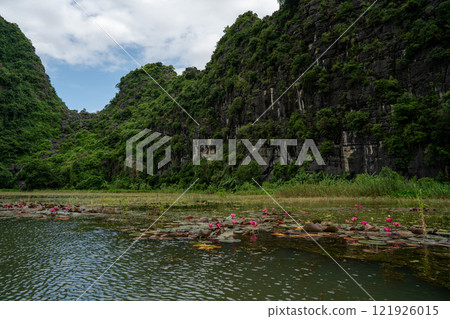 世界遺產:越南景觀相關遺產:三谷 世界遺產:越南景觀相關遺產:三谷 121926015