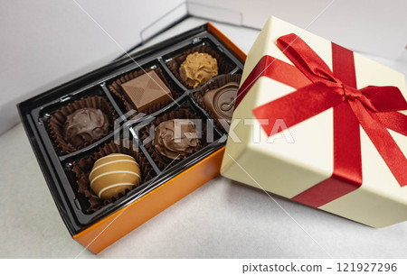 禮品巧克力 禮品巧克力 121927296
