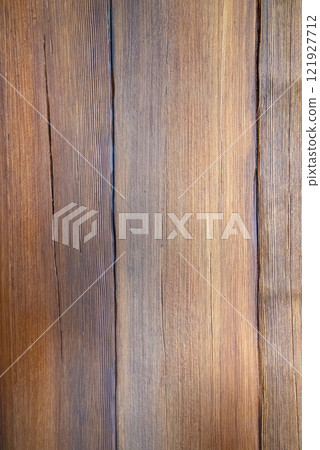 Deep, tasteful wood grain 121927712