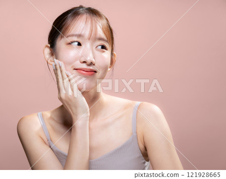 Women's beauty image, skin care, cosmetics, hair removal salon 121928665