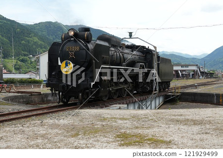 JR West Yamaguchi Line Tsuwano Station turntable and D51 steam locomotive SL Yamaguchi JR West Yamaguchi Line Tsuwano Station turntable and D51 steam locomotive SL Yamaguchi 121929499