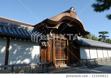 Myoshinji Temple, Gyokuho-in Temple's Muko-Karamon Gate, Hanazono, Ukyo Ward, Kyoto City 121930611