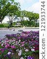 Wadakura Fountain Park (Chiyoda-ku, Tokyo) on a sunny morning with beautiful flower beds 121933744