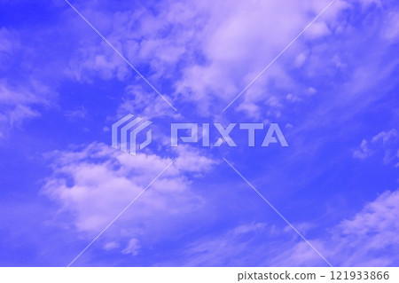 藍天白雲（背景素材） 121933866