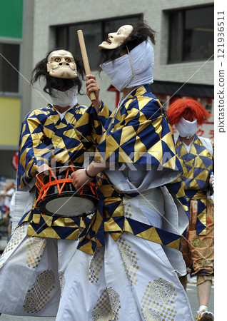 Gion Festival: Swinging the Ayagasaboko pole Gion Festival: Swinging the Ayagasaboko pole 121936511