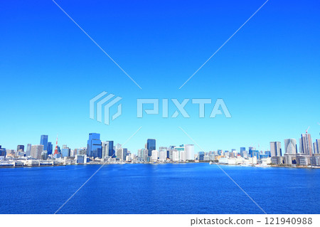 Minato-ku, Tokyo, Tokyo cityscape and Tokyo Tower scenery Minato-ku, Tokyo, Tokyo cityscape and Tokyo Tower scenery 121940988