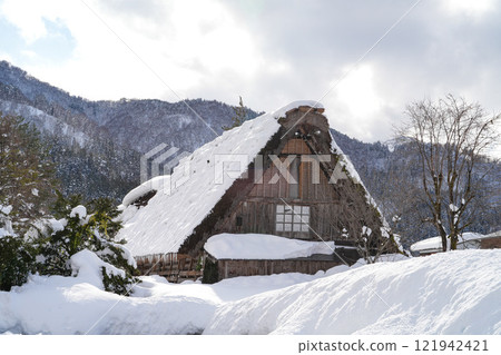 大雪白川鄉 121942421
