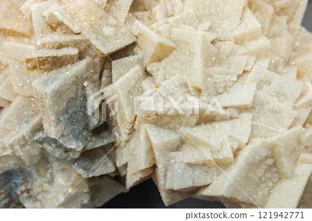 Calcite, druse of rhombohedral crystals with a sprinkling of apophyllite 121942771