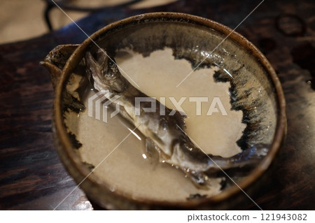 Rockfish bone wine Rockfish bone wine 121943082