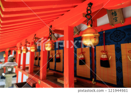 [Kyoto Prefecture] Fushimi Inari Taisha [Main Hall] 121944981