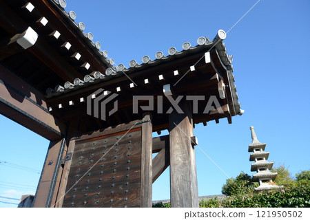 京都市左京區Kinkai Komyoji Temple Koraimon Kurodani 121950502