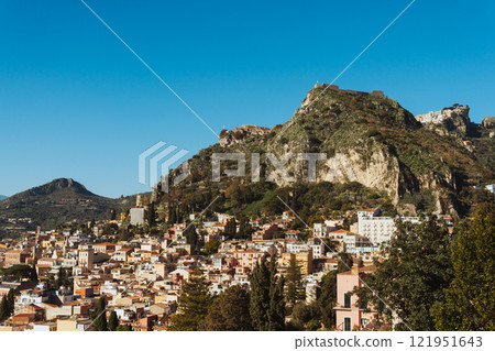 Mount Etna seen from Taormina, Sicily 121951643