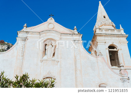 西西里島陶爾米納風景 121951835