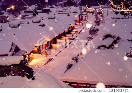 大內宿下雪了 大內宿下雪了 121953771