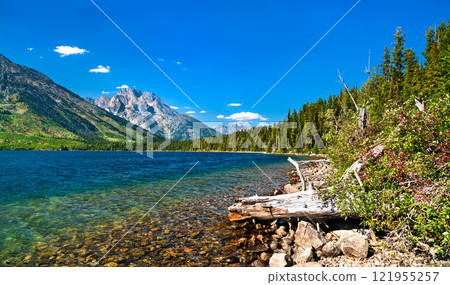 Tranquil Jenny Lake in Grand Teton National Park, Wyoming, United States Tranquil Jenny Lake in Grand Teton National Park, Wyoming, United States 121955257