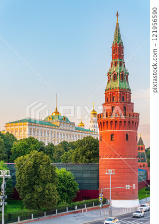 Vodovzvodnaya Tower at southwestern corner of Moscow Kremlin, overlooking Moscow River. Moscow, Russia 121956590