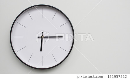 Wall Clock Showing 18.15/06.15 O'Clock on White Wooden Surface - Perfect for Time Management and Scheduling Concepts 121957212