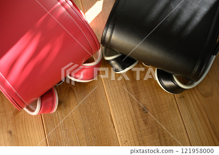 school bag  121958000