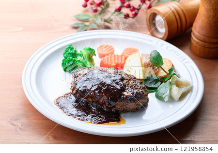 Demiglace hamburger steak Demiglace hamburger steak 121958854