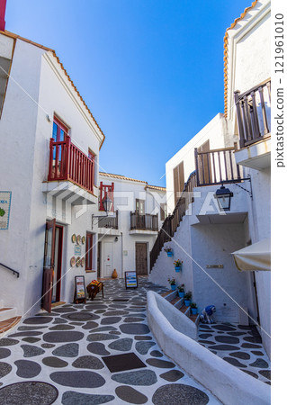 Mediterranean Village (January, clear skies, Shima) 121961010