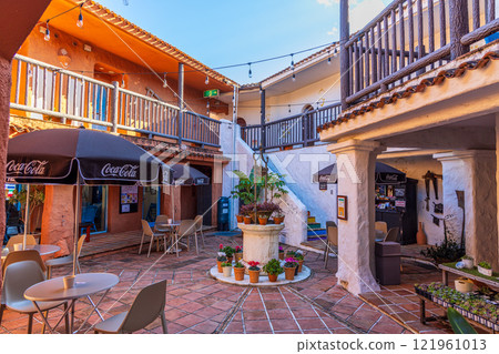 地中海村莊（一月，晴朗的志摩） 121961013