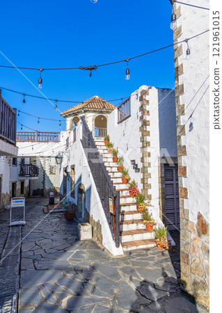 Mediterranean Village (January, clear skies, Shima) 121961015