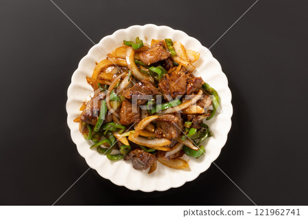 Stir-fried beef ribs with oyster sauce Stir-fried beef ribs with oyster sauce 121962741