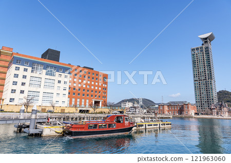 Moji-ku, Kitakyushu City, Fukuoka Prefecture Popular tourist destination The streets around Mojiko Retro on a clear day 121963060