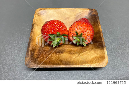 Strawberry  121965735