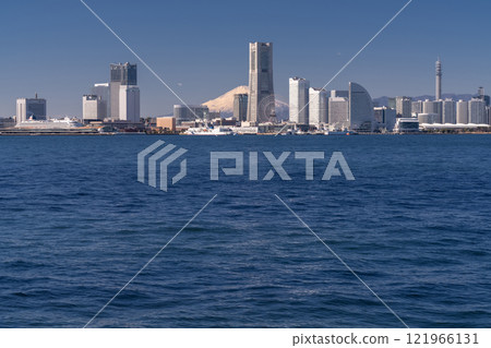 Kanagawa Prefecture: View of Yokohama Minato Mirai overlooking Mount Fuji 121966131