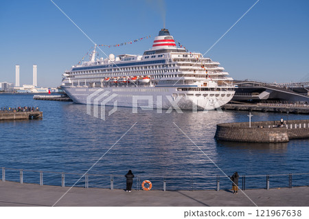 [神奈川縣] 豪華遊輪停泊在橫濱大棧橋 121967638