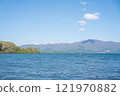 Fukushima's natural beauty reflected in Lake Inawashiro 121970882