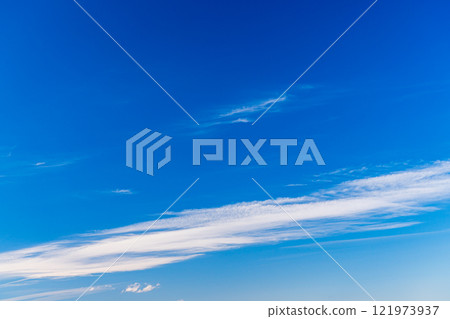 清新的冬日藍天 清新的冬日藍天 121973937