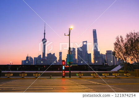 Early morning skyscrapers seen from the Bund, Shanghai, China 121974254