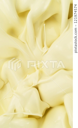 Freeze Motion of Whirling Cream , Close-up 121974574