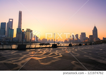 The Bund at sunrise in Shanghai, China The Bund at sunrise in Shanghai, China 121974762