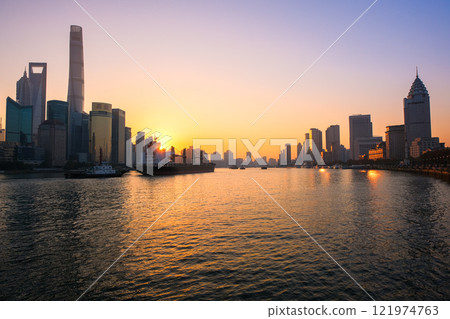 Early morning view of the Huangpu River from the Bund, Shanghai, China Early morning view of the Huangpu River from the Bund, Shanghai, China 121974763