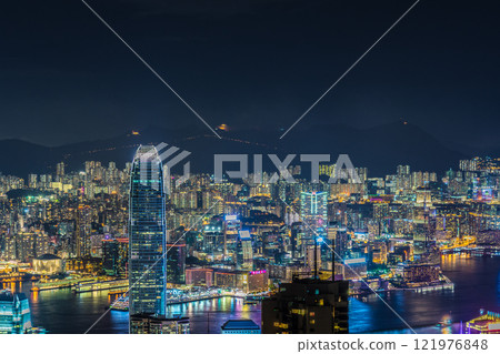太平山頂的香港夜景 太平山頂的香港夜景 121976848