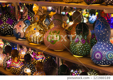 Turkish lights made of dried yellow pear-shaped bottle gourds 121980189