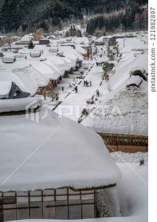 Snow-covered Ouchijuku in Shimogo Town, Fukushima Prefecture Snow-covered Ouchijuku in Shimogo Town, Fukushima Prefecture 121982897