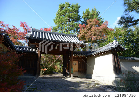Daitokuji Temple, Shojuin Temple Gate, Murasakino, Kita Ward, Kyoto City 121984336